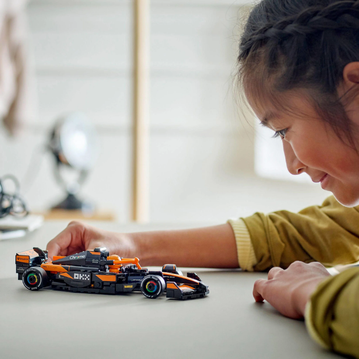 LEGO-Technic-McLaren-F1-3 LEGO Technic- McLaren F1 - Afbeelding 3